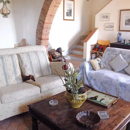 Montoro Sleeps 11 Pool Montoro (Umbria)