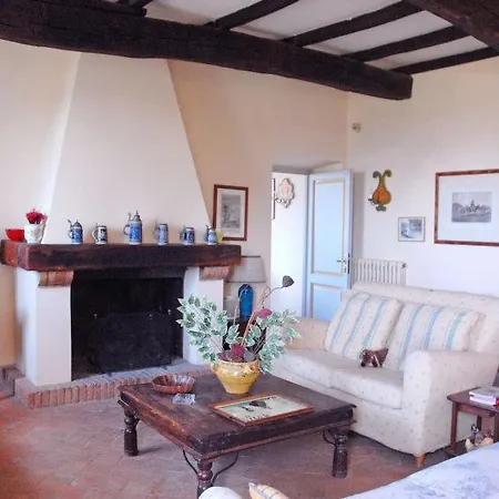 Дом отдыха Montoro Sleeps 11 Pool Montoro (Umbria)